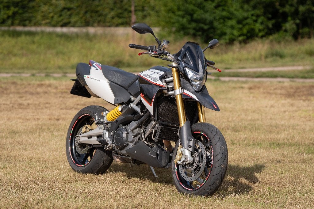 Aprilia Dorsoduro 1200 ATC/ABS, 2 cilinders, Occasion, Motorrijbewijs A, Particulier