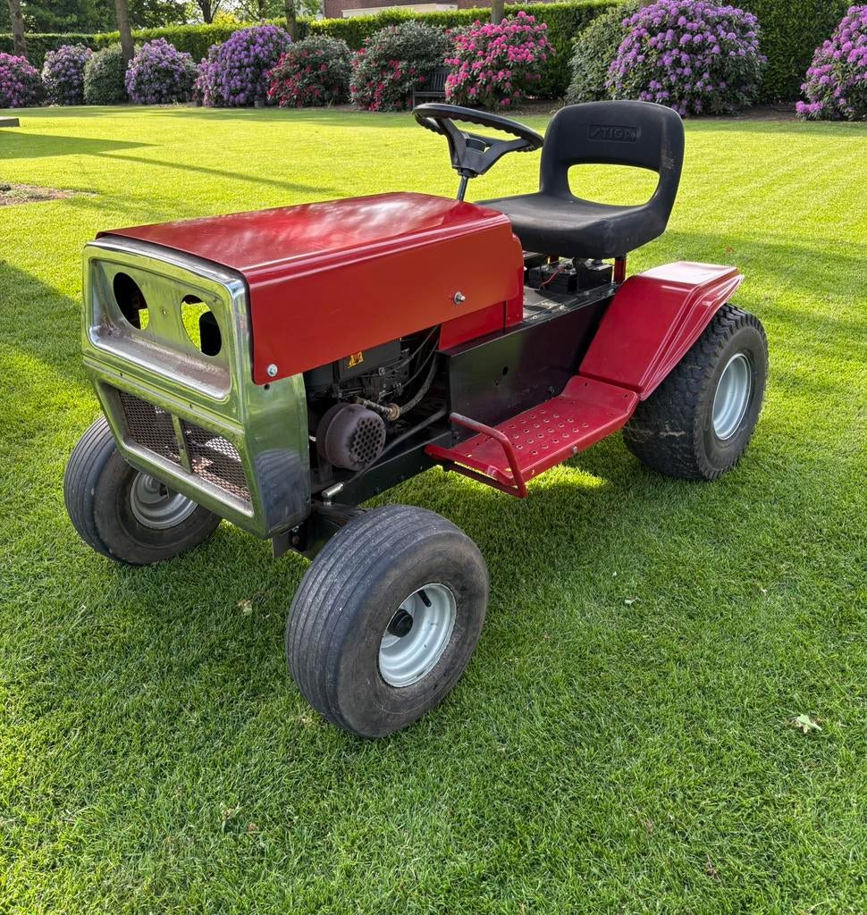 Zitmaaier/tuintrekker, Tuin en Terras, Zitmaaiers, Ophalen, Zo goed als nieuw