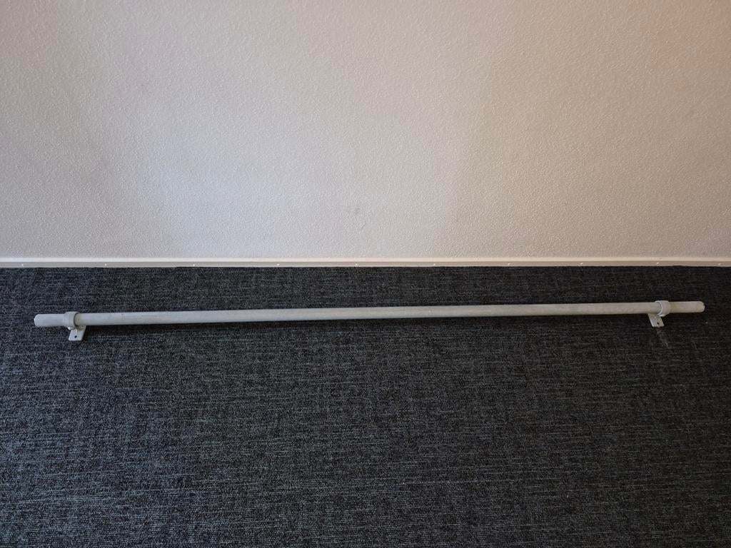 Steigerpaal 240 x 4 cm steigerbuis met beugels, Ophalen, Gebruikt, Overige typen, 2 tot 5 meter