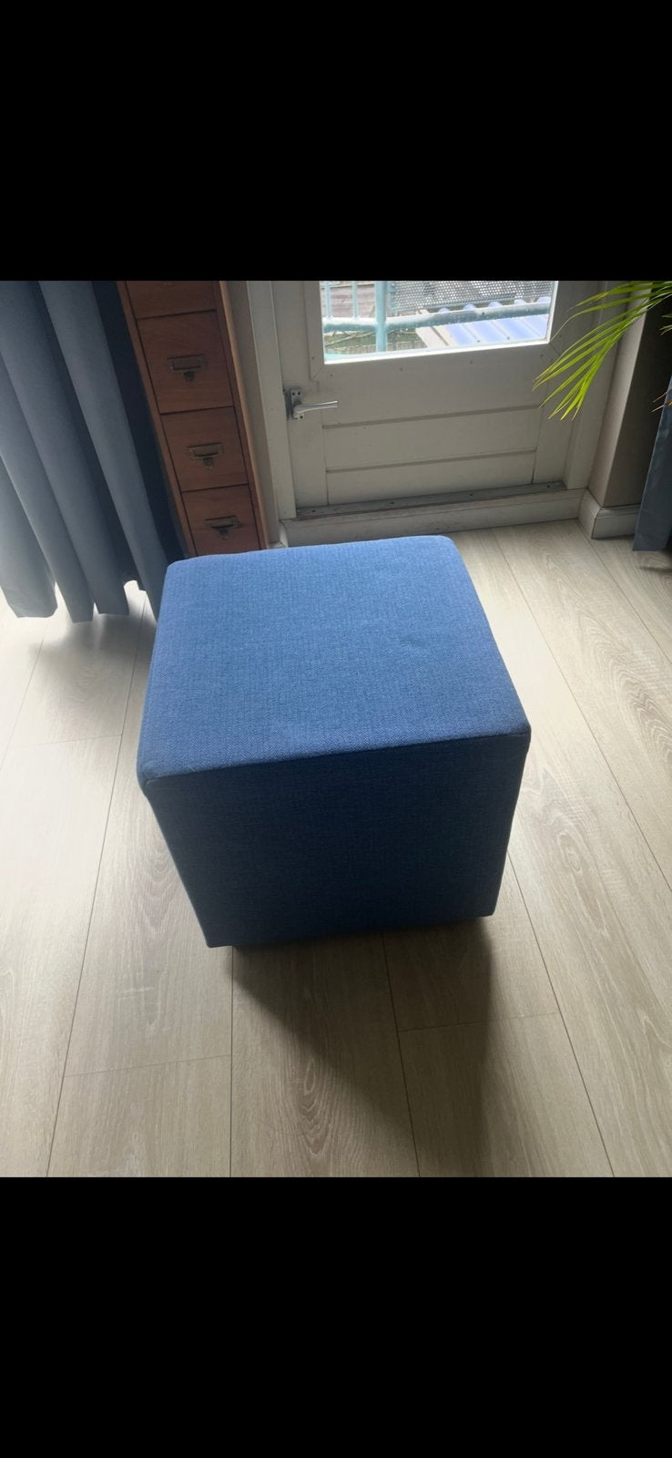 Poef/voetenbank, Ophalen of Verzenden, Zo goed als nieuw, Vierkant, 50 tot 75 cm