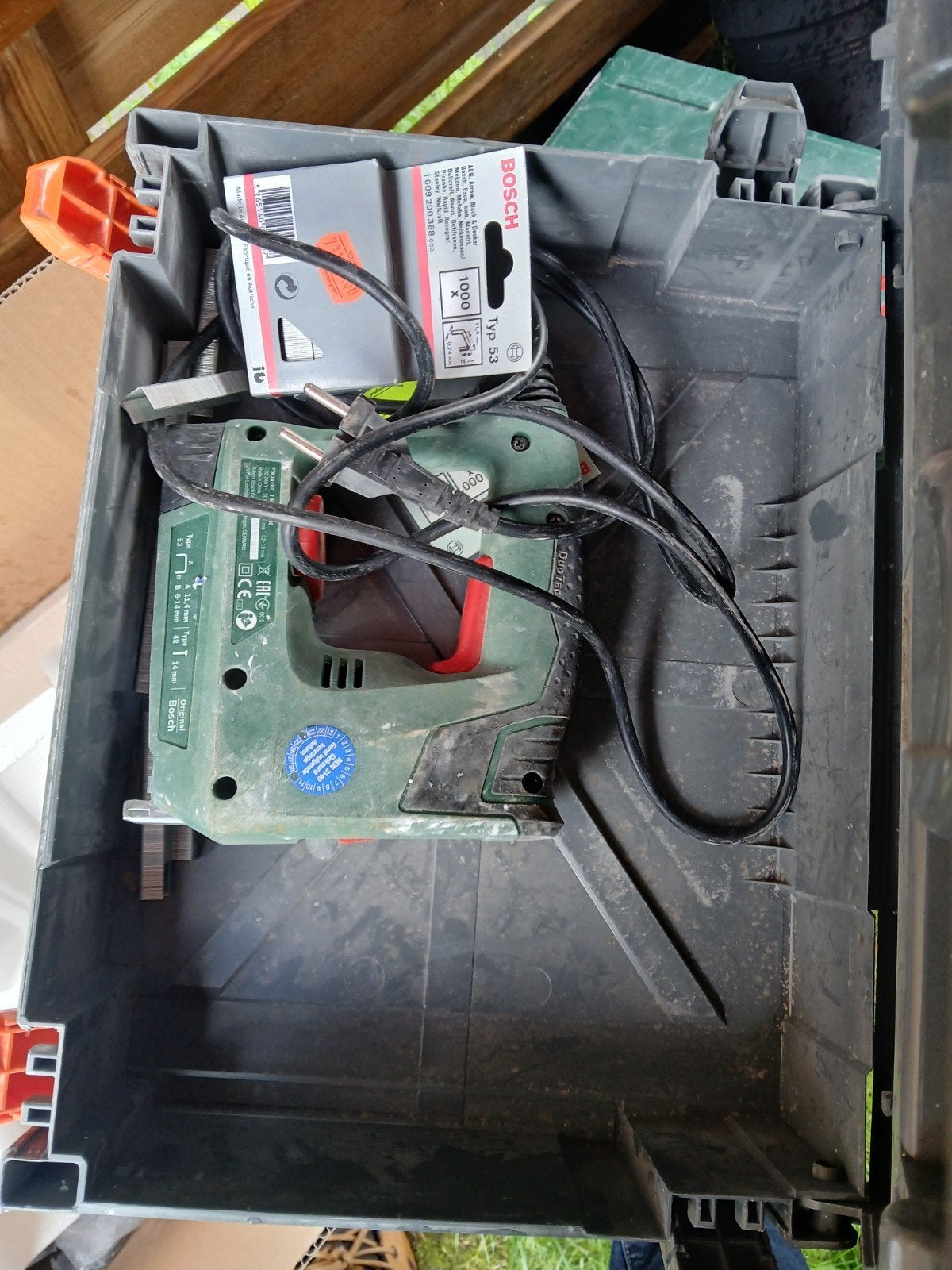Tekker nietmachine, Doe-het-zelf en Verbouw, Gereedschap | Overige machines, Ophalen of Verzenden, Gebruikt
