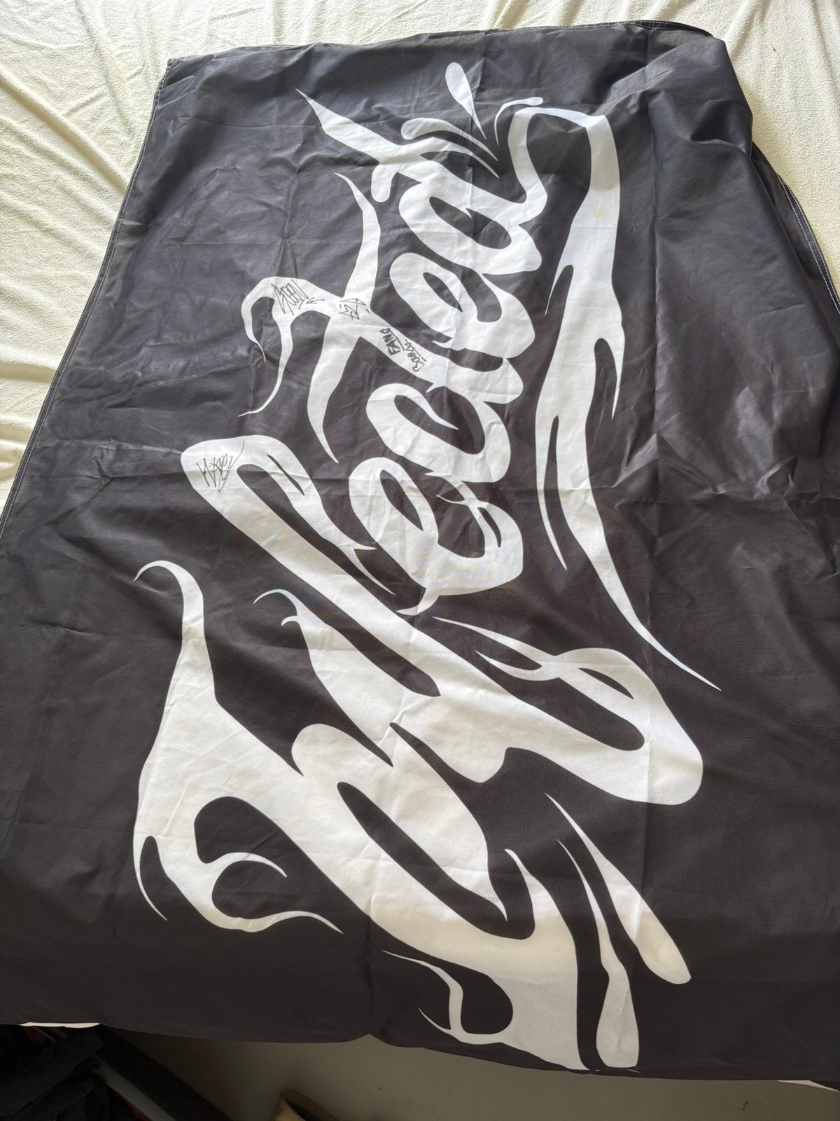 Infected records vlag gesigneerd, Ophalen of Verzenden, Zo goed als nieuw