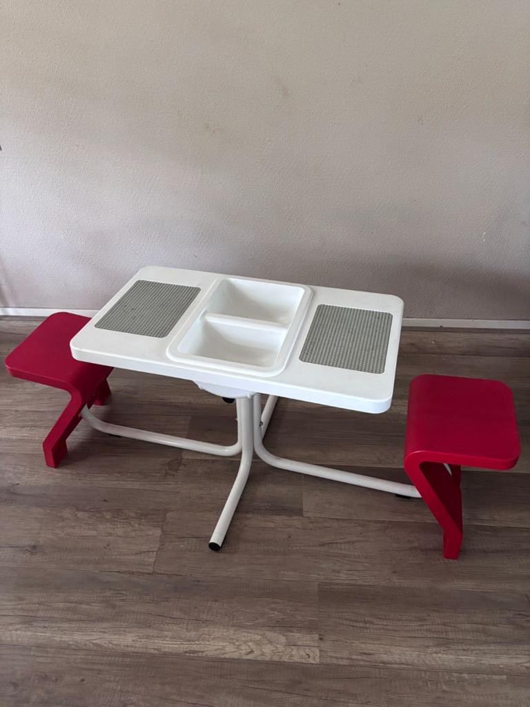Lego/Duplo speeltafel met 2 stoeltjes, Ophalen, Gebruikt, Overige thema's, Lego