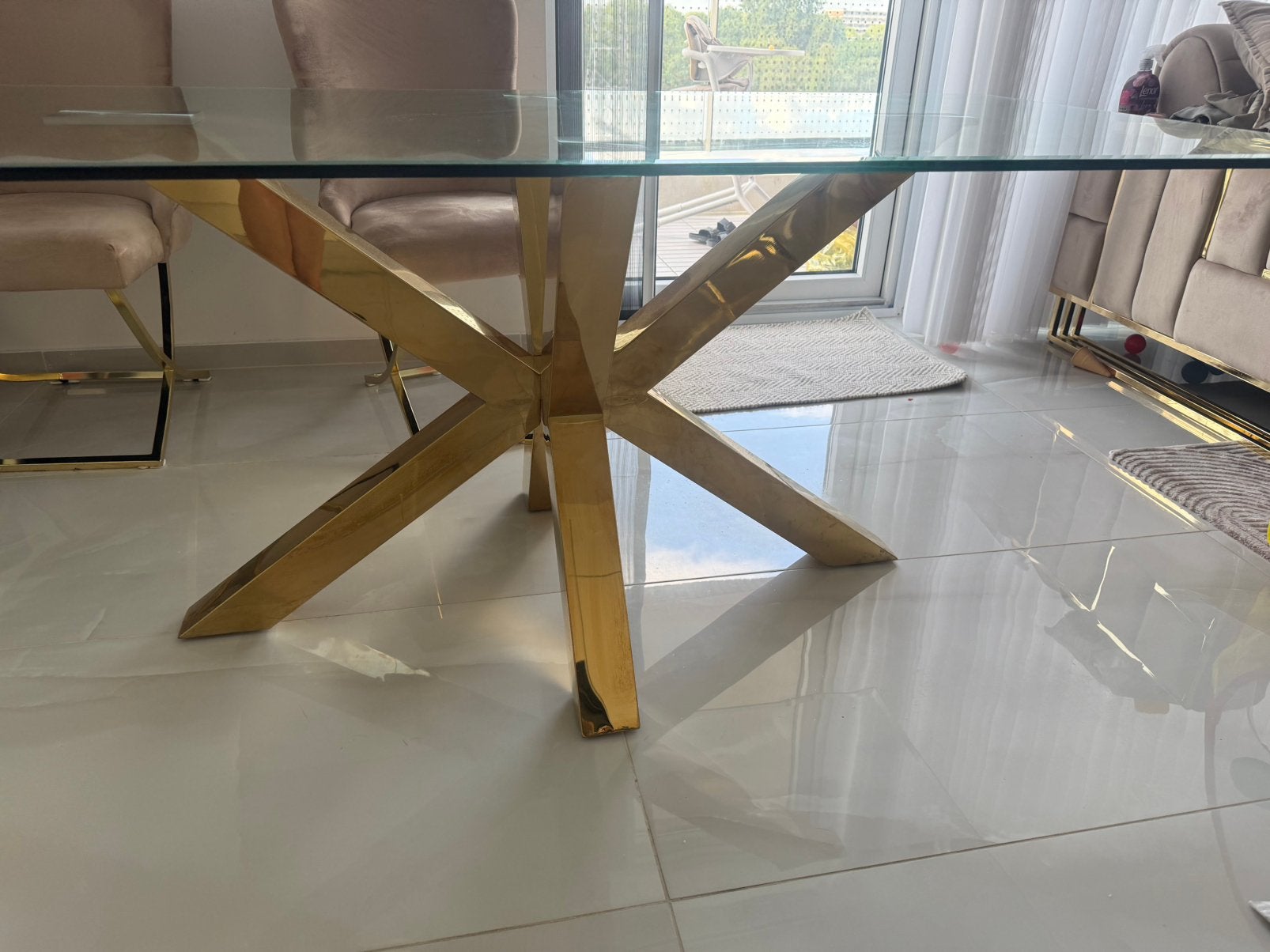 Foto 5 van Eettafel