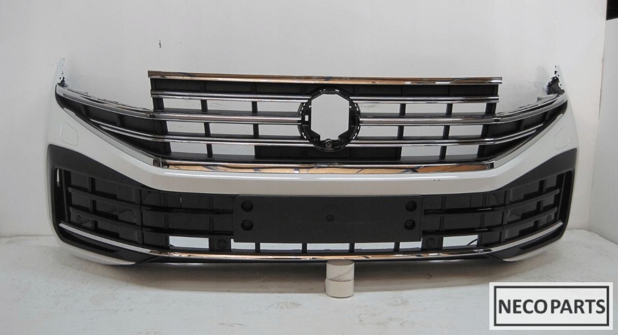 VW TOUAREG 760 FACELIFT XENON R-LINE 4XPDC LED VOORBUMPER, Gebruikt, Volkswagen, -, Ophalen of Verzenden