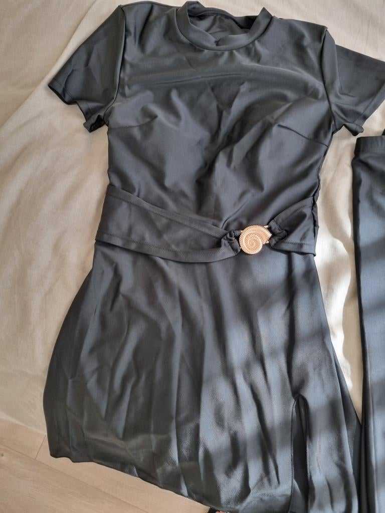 Zwart zwemjurkje nieuw!, Kleding | Dames, Badmode en Zwemkleding, Ophalen of Verzenden