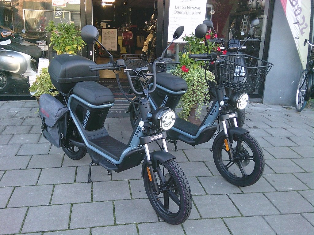 Nieuwe elektrische scooters - Goccia gev 1000 model 25-45 km