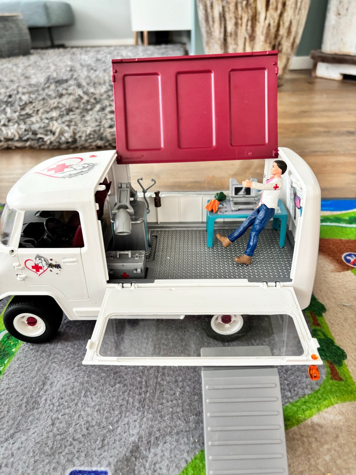 Schleich Paardenwereld Speelset met Dierenartsbus, Ophalen of Verzenden, Zo goed als nieuw, Jongen of Meisje