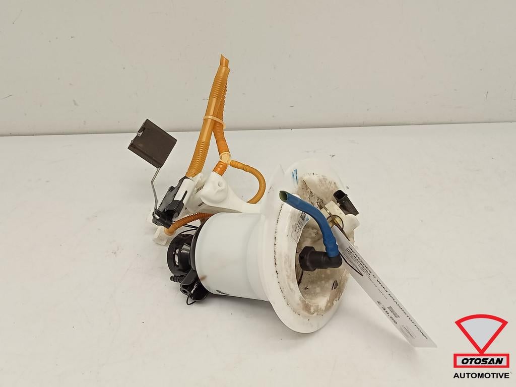 Mercedes C Klasse W204 Brandstofpomp A218700194