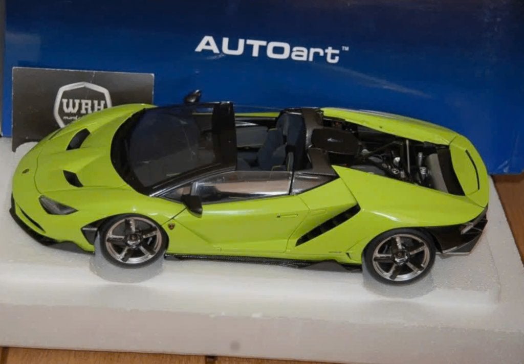 1:18 LAMBORGHINI CENTENARIO ROADSTER verde Autoart 79118 WRH, Hobby en Vrije tijd, Modelauto's | 1:18, Verzenden, Zo goed als nieuw