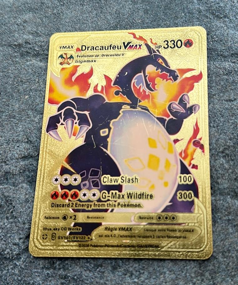 Dracaufeu VMAX Pokemon, Hobby en Vrije tijd, Verzamelkaartspellen | Pokémon, Ophalen of Verzenden, Zo goed als nieuw