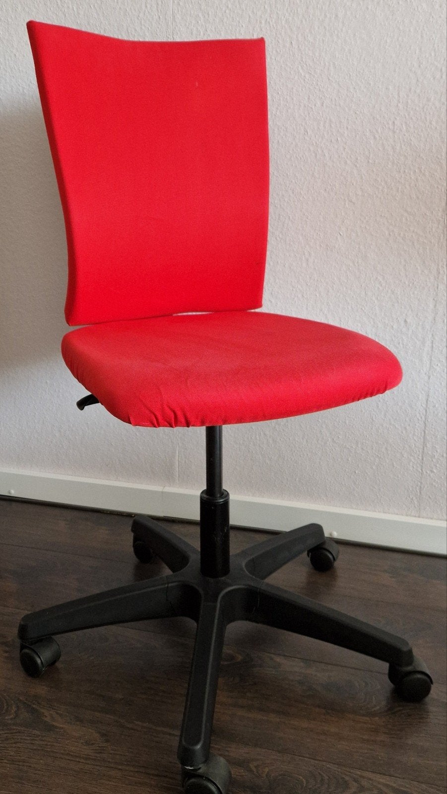 IKEA bureaustoel met wieltjes, Ophalen, Gebruikt, Rood, Bureaustoel