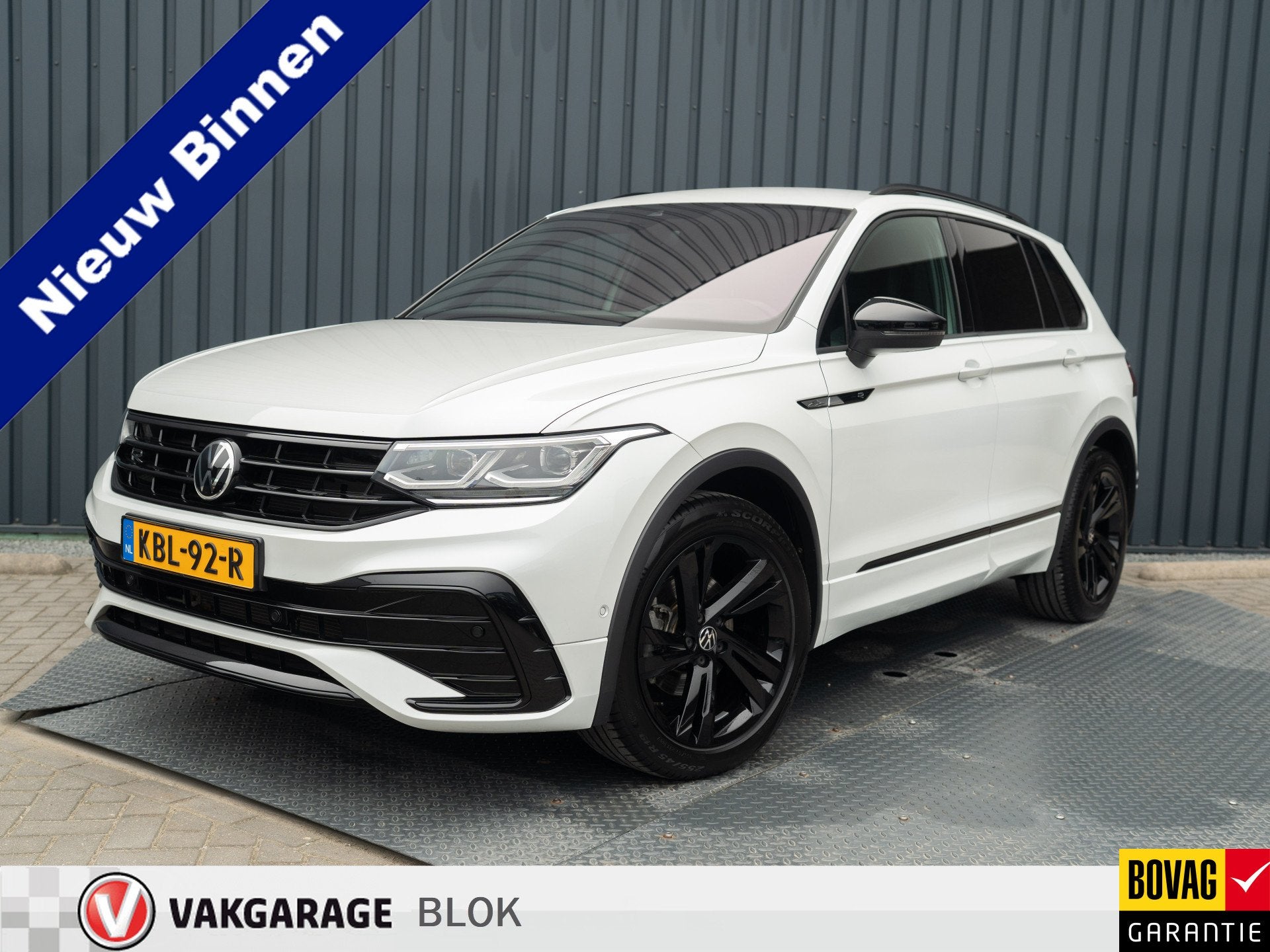 Volkswagen Tiguan 1.5 TSI R-Line Business+ | Trekhaak wegkl., Auto's, Volkswagen, 15 km/l, Euro 6, 4 cilinders, Wit