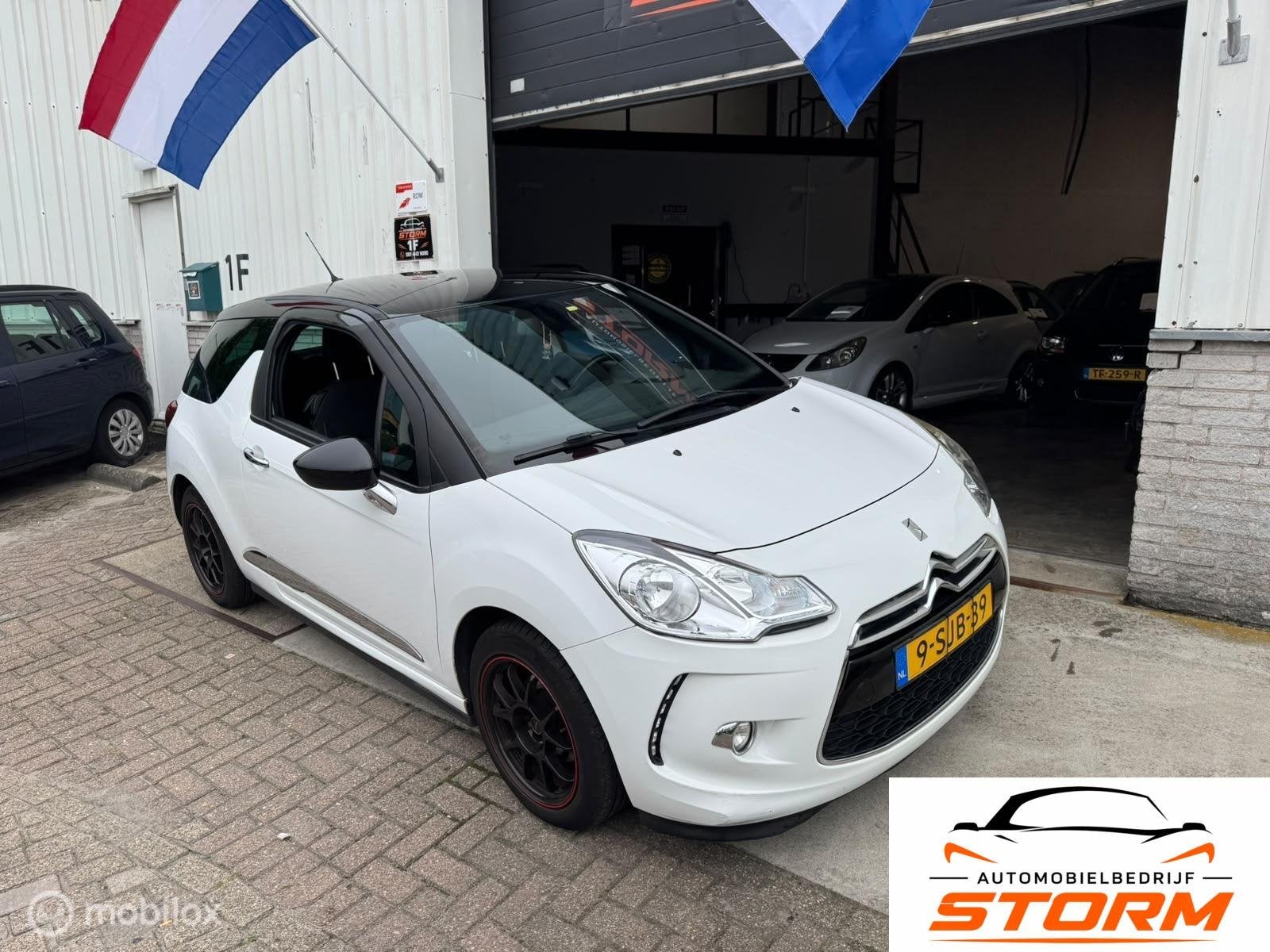 Citroen DS3 1.6 VTi So Chic, Auto's, Euro 5, 15 km/l, Gebruikt, 4 cilinders