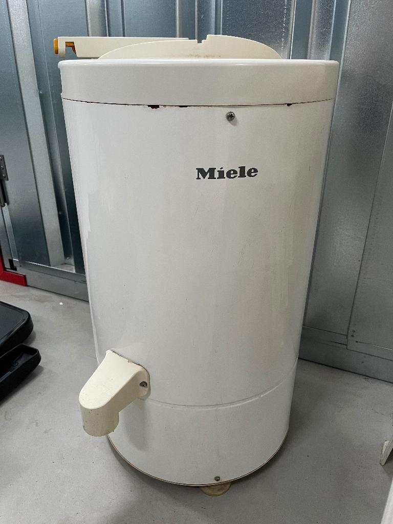 Centrifuge, Ophalen, Zo goed als nieuw