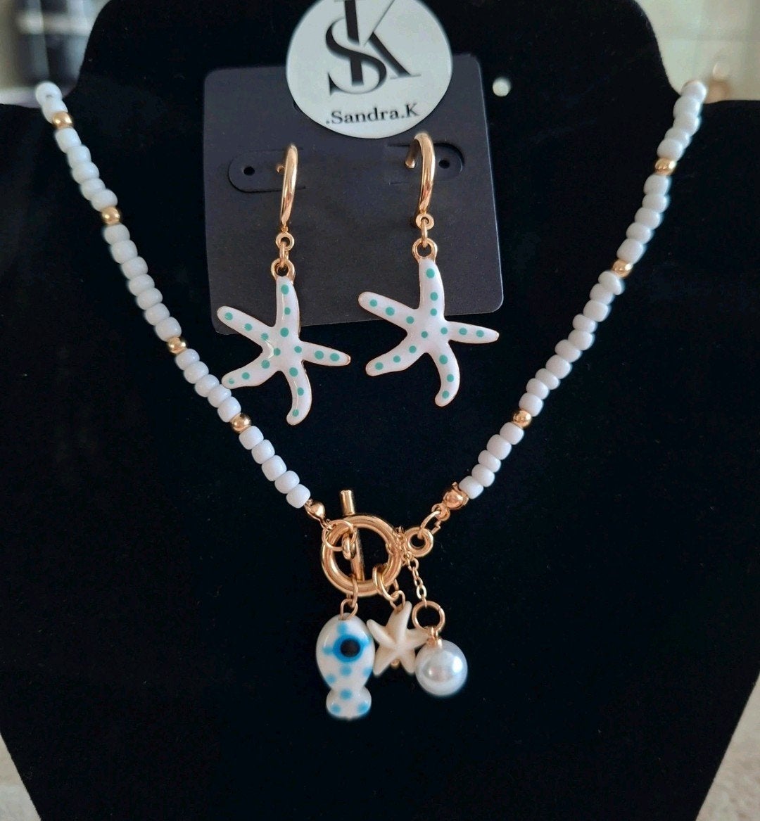 Zeester Ketting en Oorbellen Set - Wit & Goudkleurig, Wit, Nieuw, Ophalen of Verzenden, Overige materialen