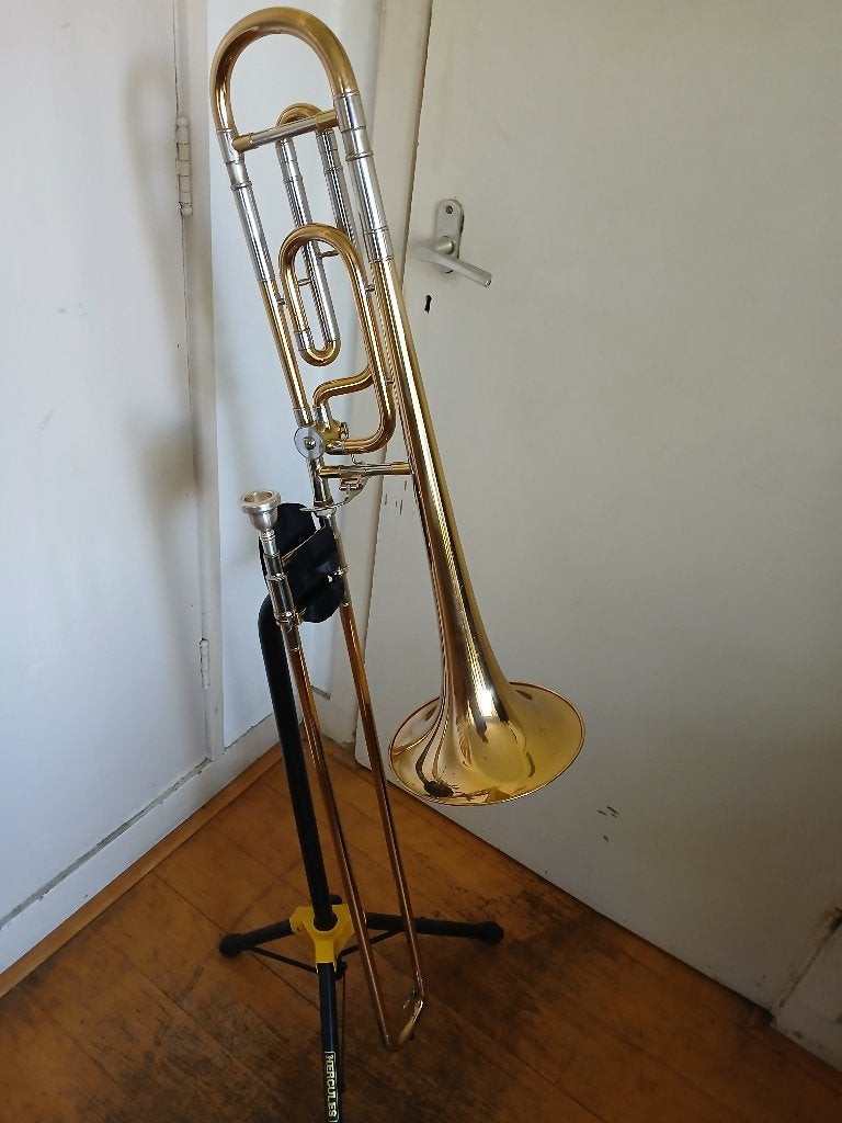 Glassl trombone met kwartventiel, Muziek en Instrumenten, Ophalen of Verzenden, Gebruikt, Tenor, Met koffer