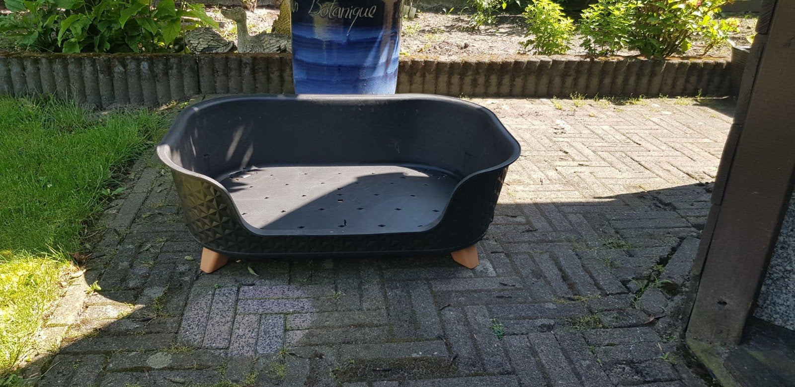 Prachtige Hondenmand., Ophalen, Zo goed als nieuw, Riet