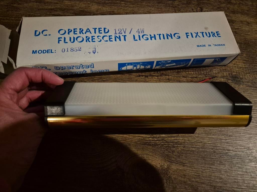Nieuwe 12V verlichting voor boot of caravan, Caravans en Kamperen, Caravan accessoires, Ophalen of Verzenden