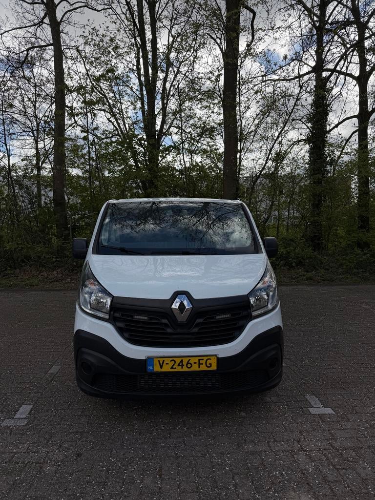 Renault Trafic 1.6 DCI 92KW 2017, Auto's, Adaptive Cruise Control, 125 pk, Euro 6, 4 cilinders