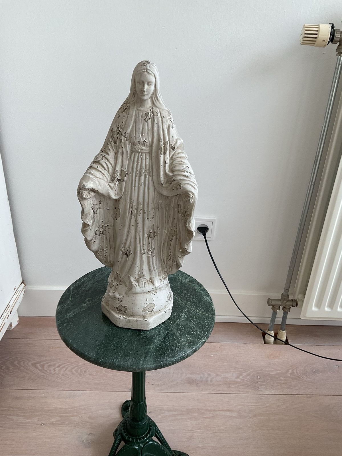 Maria beeld van steen - 44 cm hoog, Ophalen