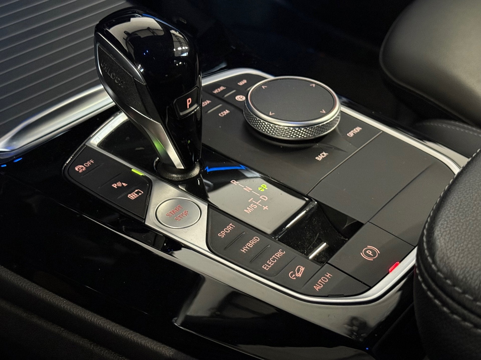 Foto 8 van BMW X3 XDrive30e M-Sport Pano Sfeer Leder Keyless 292PK