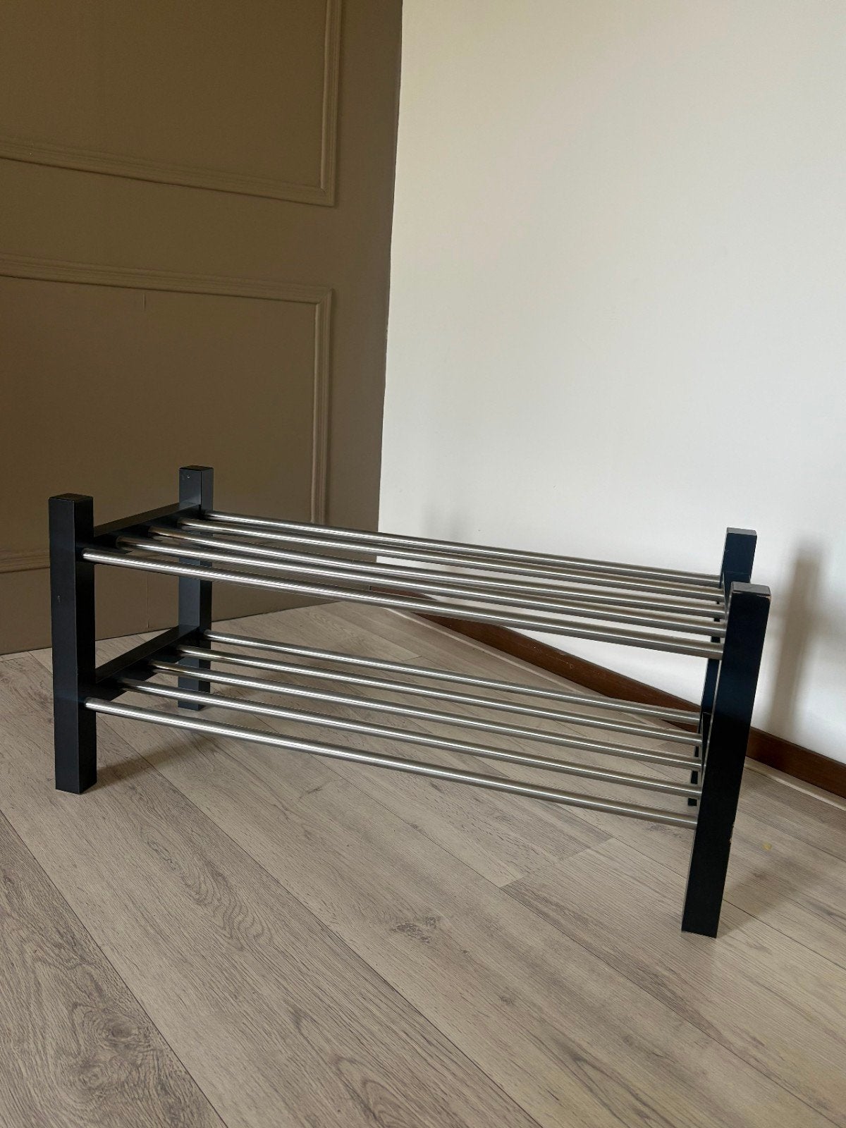 IKEA TJUSIG schoenenmerk zwart, Ophalen, Gebruikt