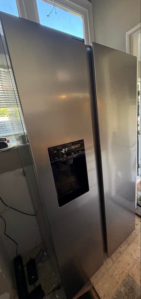Hisense Amerikaanse koelkast, Witgoed en Apparatuur, Ophalen, Gebruikt, 200 liter of meer, 60 cm of meer