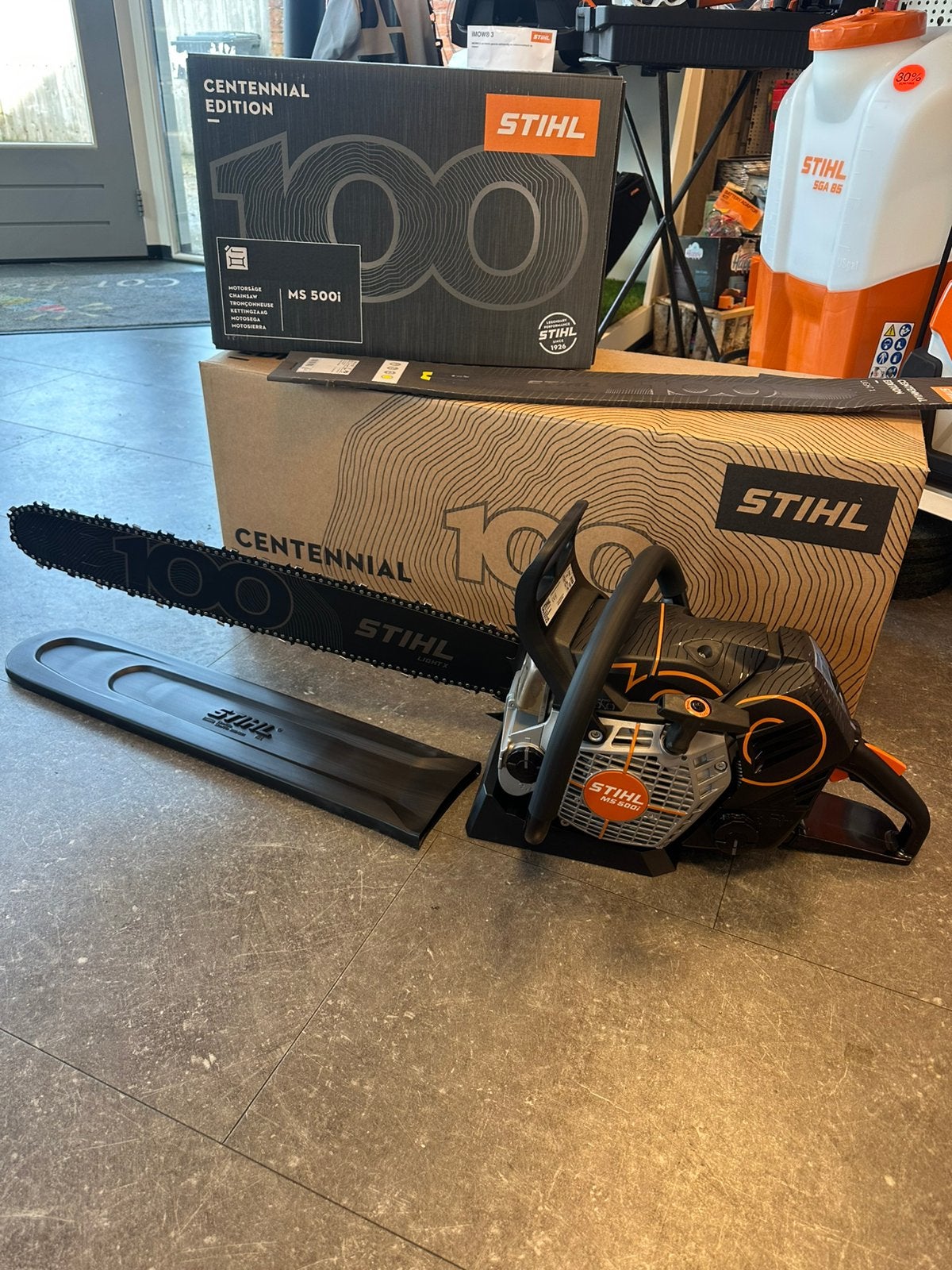 STIHL MS 500i centennial edition kettingzaag NEW, Doe-het-zelf en Verbouw, Kettingzaag, Nieuw, Ophalen of Verzenden, 30 tot 70 mm