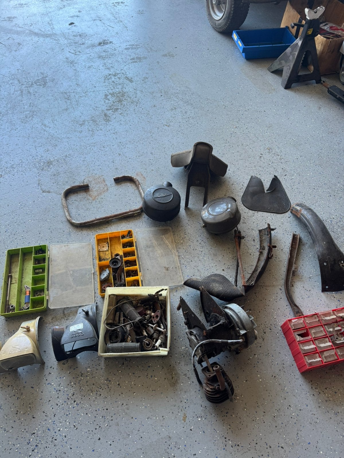 Solex onder delen kist vol diverse blokjes en div, Ophalen, Overige typen, Overige merken