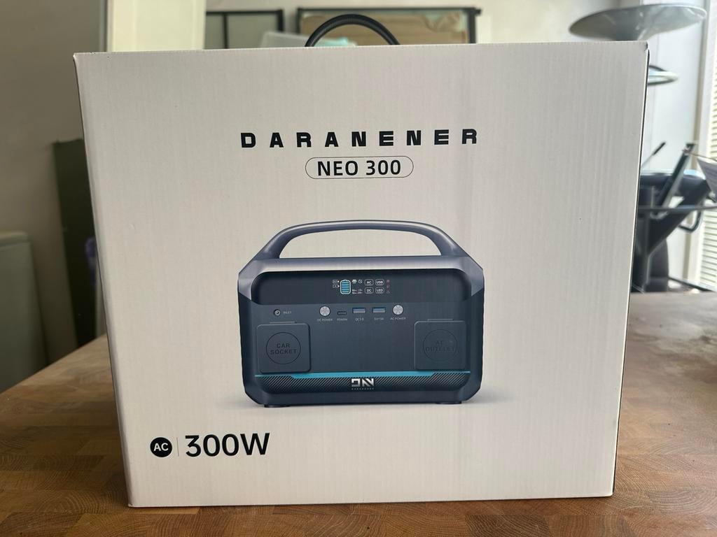 Daranener power station 268.8Wh + zonnepaneel NIEUW, Ophalen of Verzenden, Zo goed als nieuw