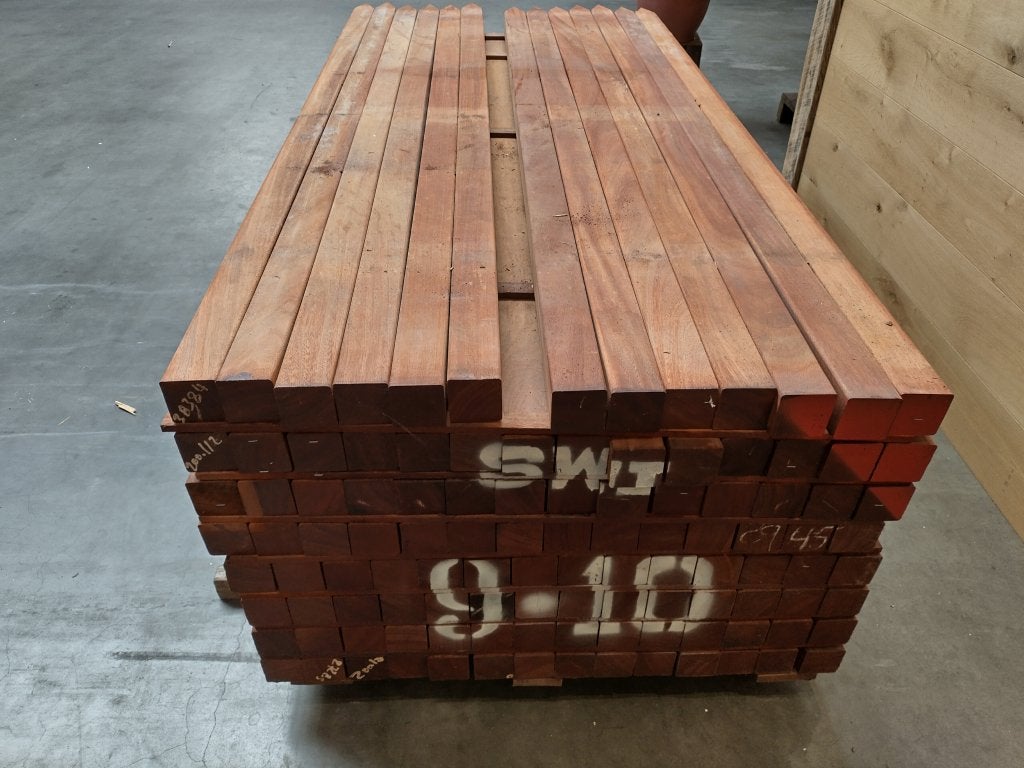 Hardhouten geschaafde schutting palen 68x68 mm, Palen, Nieuw, Ophalen of Verzenden, Hardhout