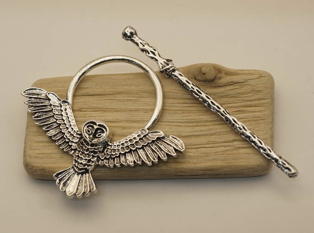Haarspeld uil met haarstok in de kleur zilver