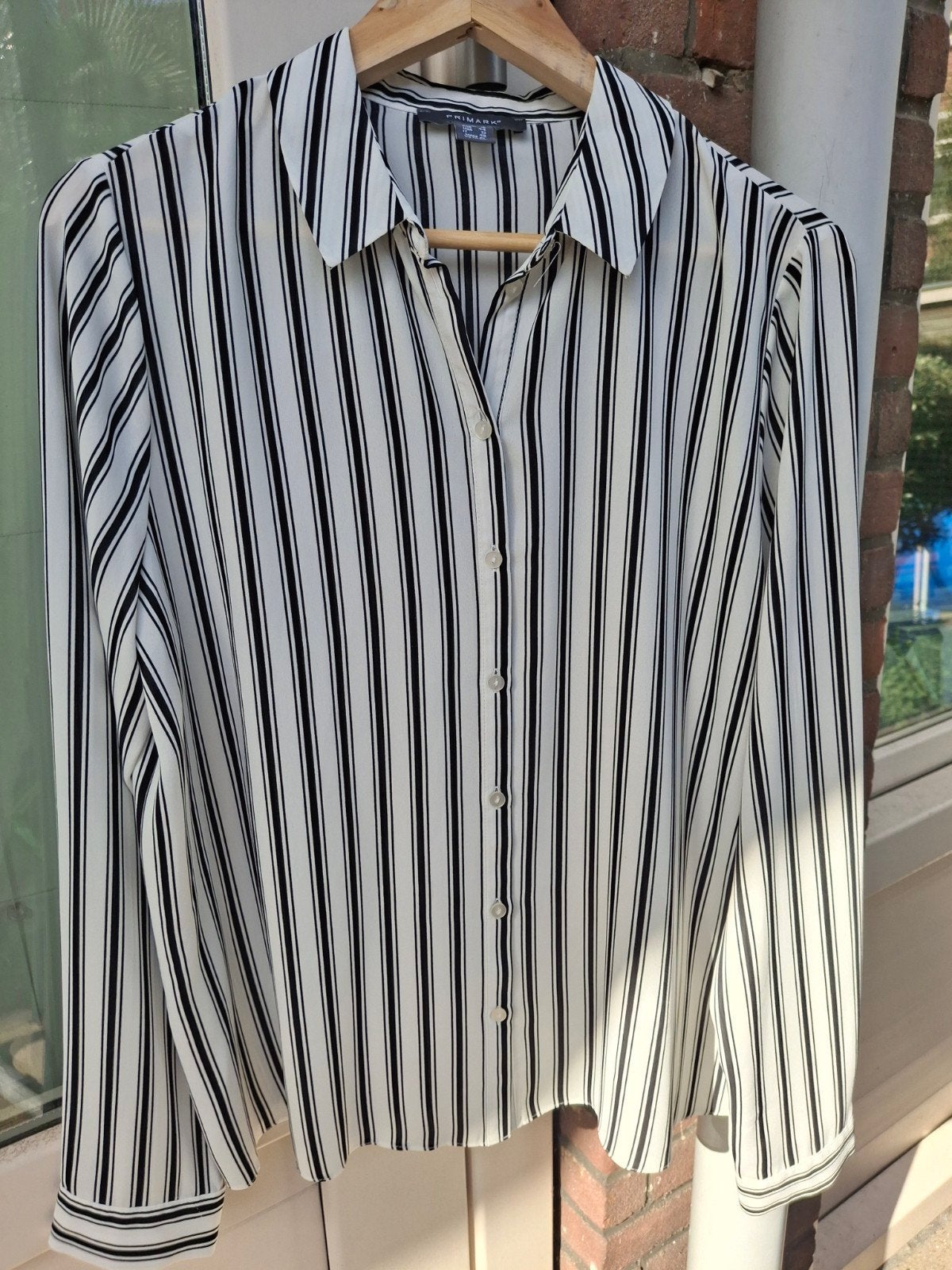 Damesblouse wit/zwart maat 44 Primark, Ophalen of Verzenden, Zo goed als nieuw, Maat 42/44 (L), Wit