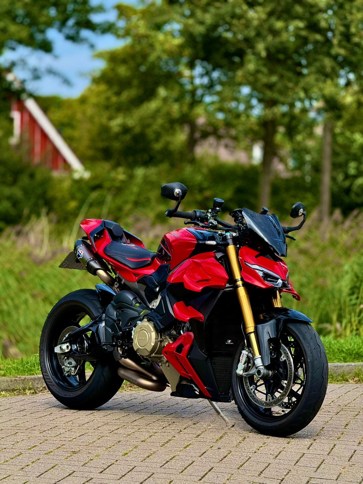Foto 5 van Ducati StreetFighter V4 S - “Nieuwstaat”  slechts 7776 km