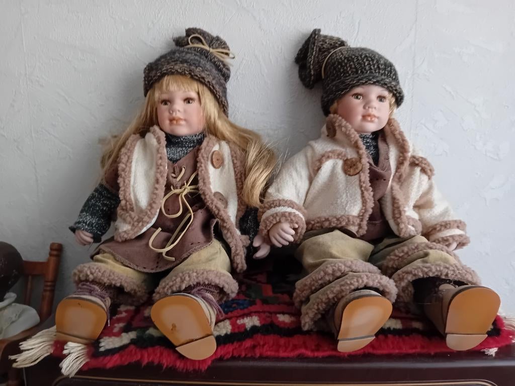 Porseleinen poppen stel, Verzamelen, Poppen, Ophalen of Verzenden, Zo goed als nieuw, Pop