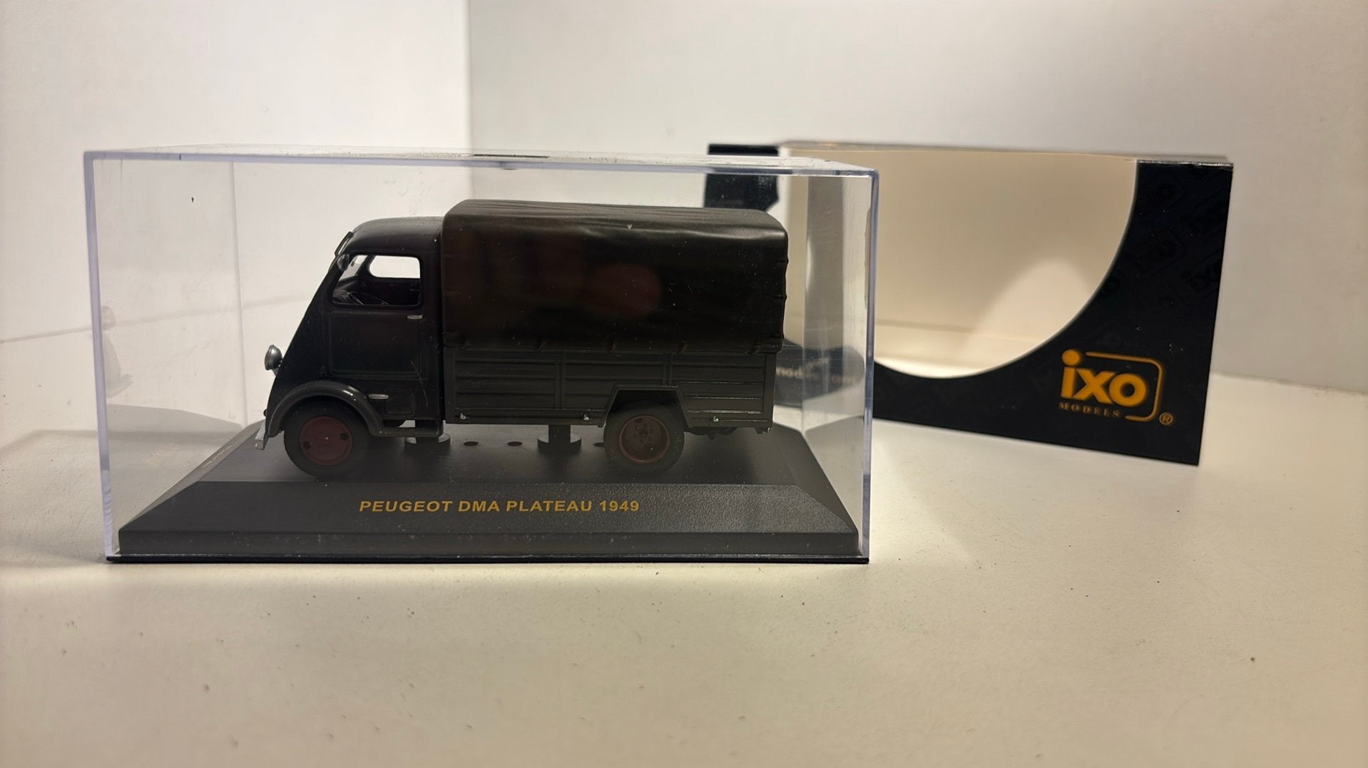 Peugeot dma plateau 1949 ixo 1.43, Hobby en Vrije tijd, Modelauto's | 1:43, Overige merken, Auto, Ophalen of Verzenden, A