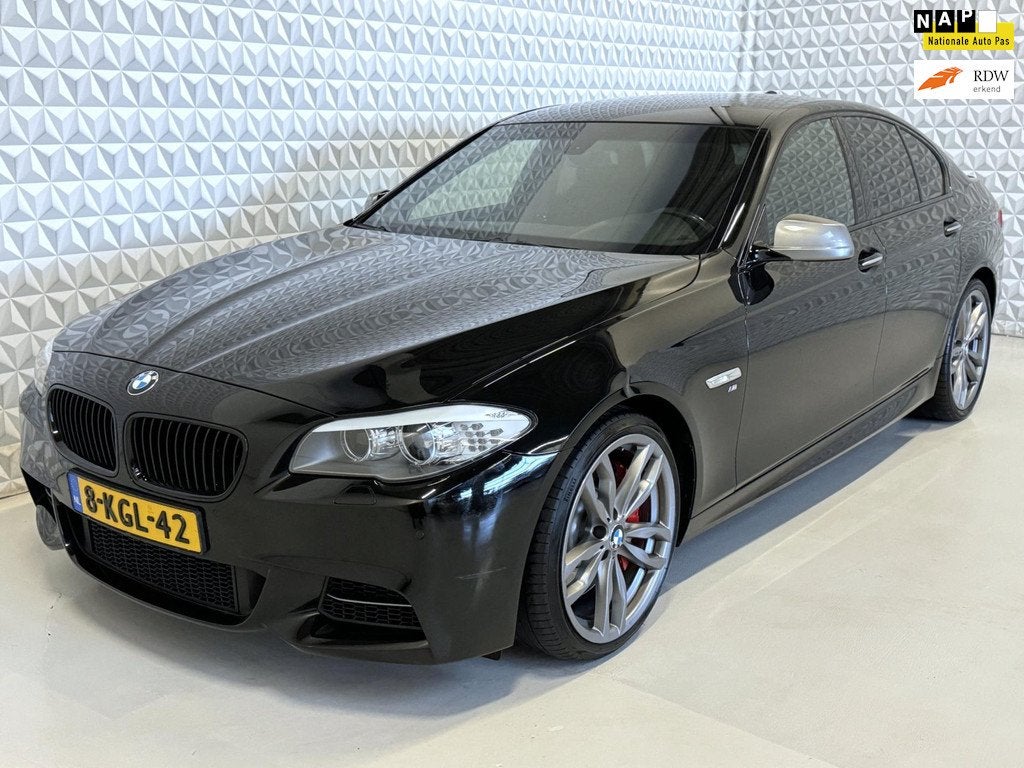 BMW 5-serie M550xd M550d Xdrive EX BPM / EXPORT ONLY (2013), Auto's, BMW, Automaat, Gebruikt, 2993 cc, 2000 kg