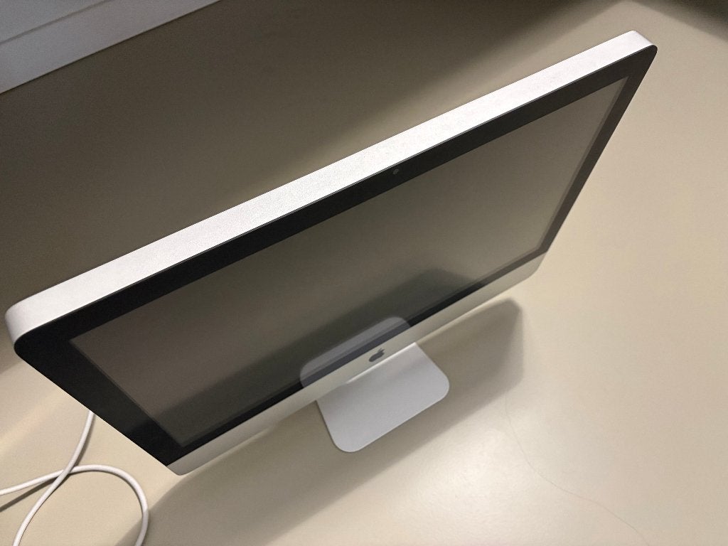 Apple iMac mid 2010 21,5 inch, Ophalen, Gebruikt, SSD, IMac