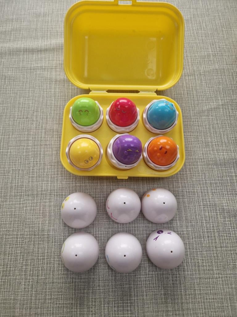 Tomy eieren speelgoed met piepgeluid, Kinderen en Baby's, Ophalen of Verzenden