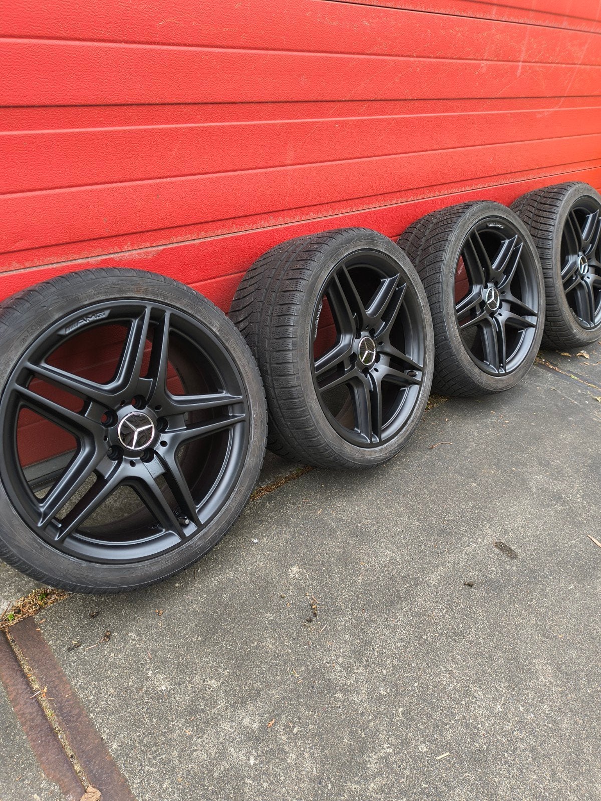 Mercedes velgen 18 inch winterbanden Amg velgen a b c klasse, Ophalen, 18 inch, Overige, Gebruikt