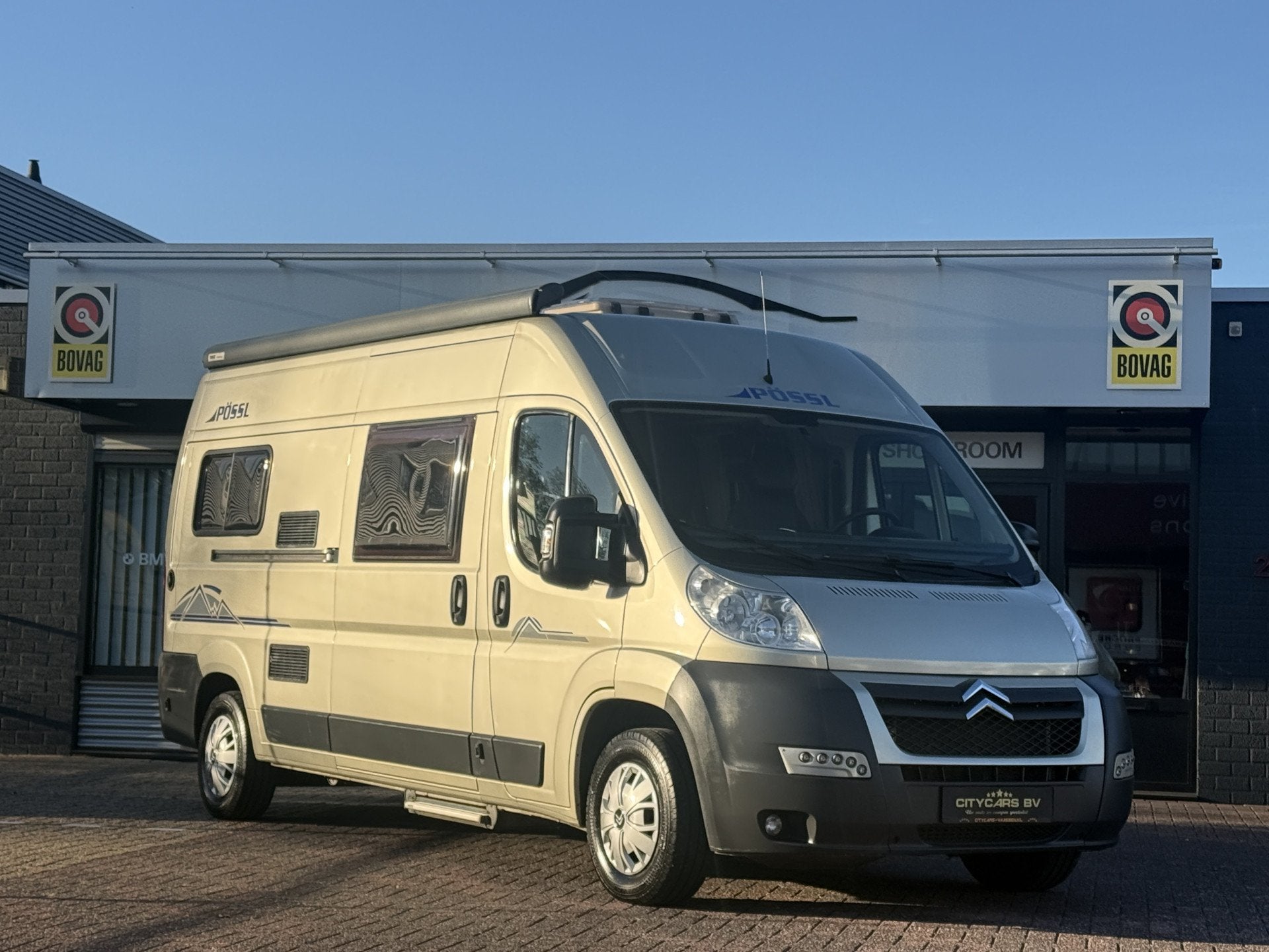Pössl 2 Win Euro 5 150 pk buscamper in nieuwstaat dwarsbed, Caravans en Kamperen, Buscamper of Camperbus, Ringverwarming, 6 tot 7 meter