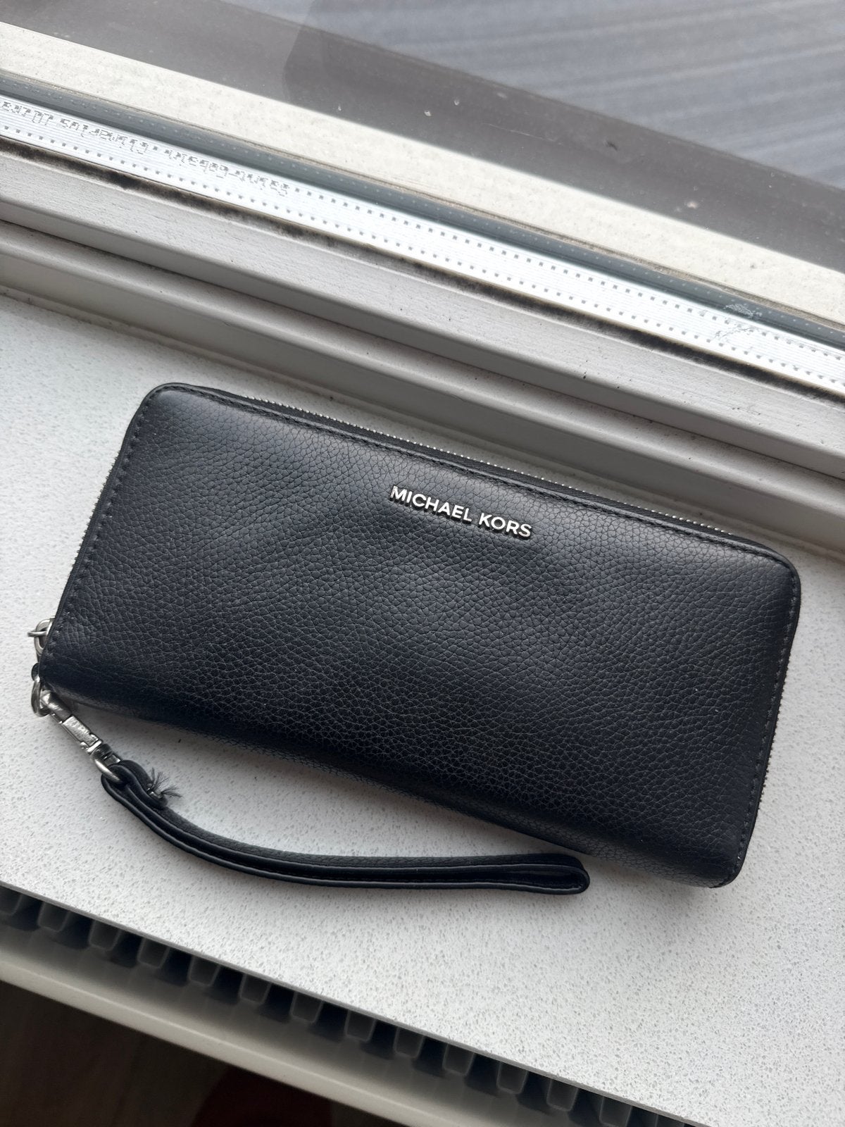 Michael Kors Zwarte Leren Portemonnee, Overige merken, Gebruikt, Zwart, Ophalen of Verzenden
