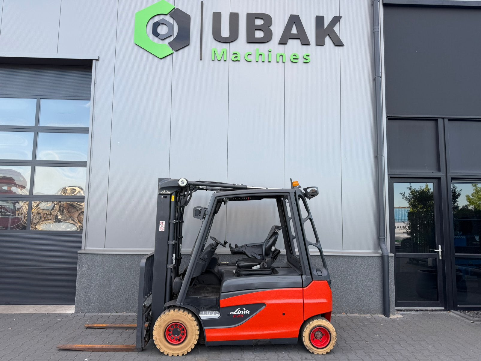 Linde E25 elektrische heftruck ‘triplo’ ‘sideshift’, 2000 tot 3000 kg, Ophalen of Verzenden, Elektrisch, Heftruck