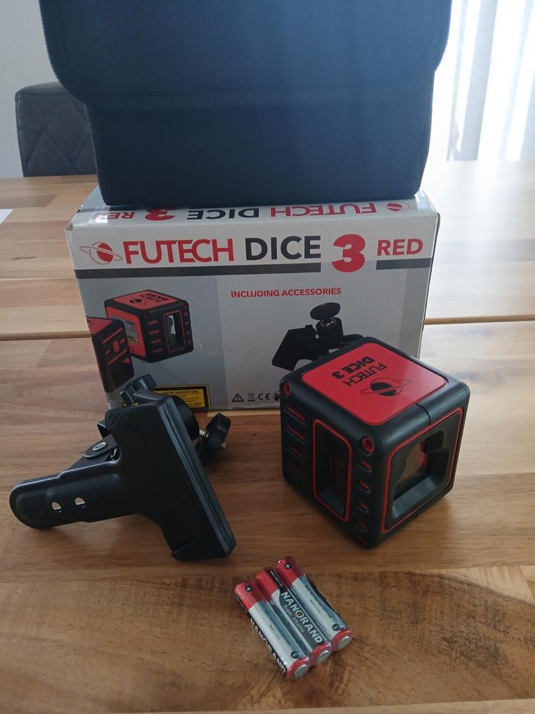 Futech Dice 3 Red Kruislijnlaser met accessoires, Doe-het-zelf en Verbouw, Ophalen of Verzenden, Nieuw, Overige meters