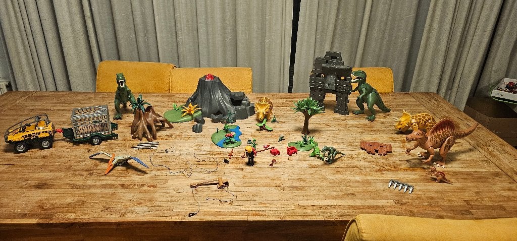 Playmobil Dinosaurus Set met Vulkaan, Figuren +4170 compleet, Gebruikt, Complete set, Overige typen, Ophalen of Verzenden