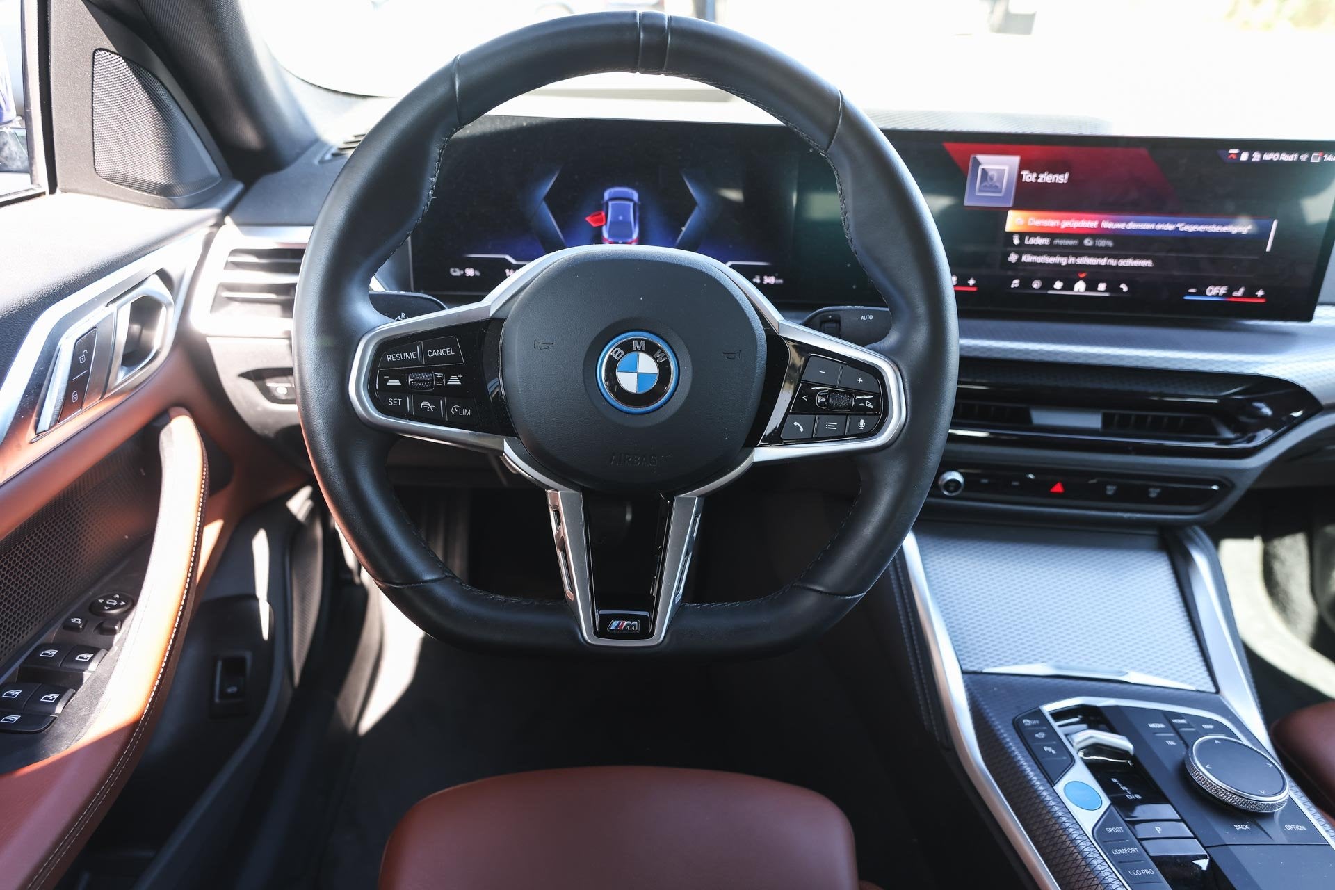 BMW i4 eDrive35 M Sport / Schuif-kanteldak / M Adaptief onde, Auto's, Dealer onderhouden, Achterwielaandrijving, Gebruikt, Zwart