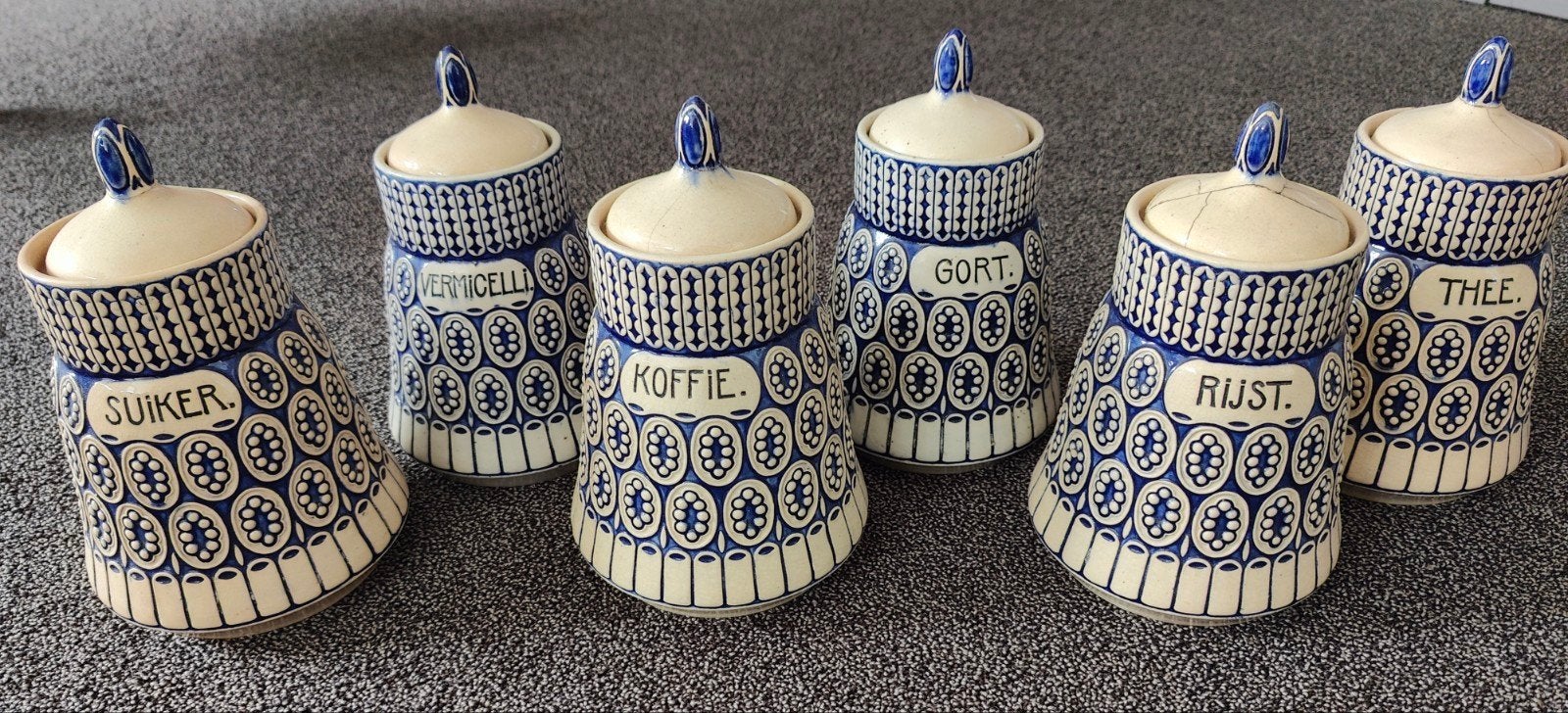 Set van 6 Antieke Delftse Voorraadpotten, Verzenden