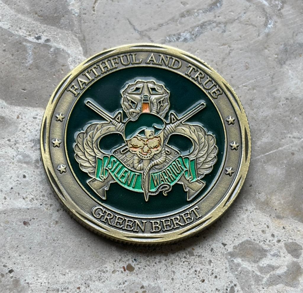 US Army special forces green beret coin, Verzamelen, Militaria | Algemeen, Ophalen of Verzenden, Landmacht, Amerika, Embleem of Badge