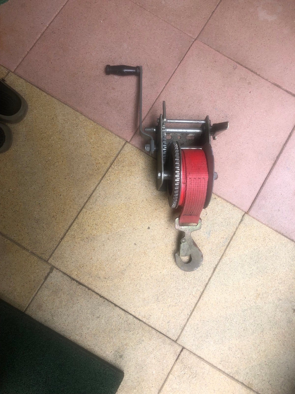 Handlier met band en haak, Ophalen of Verzenden, Gebruikt, Handmatig